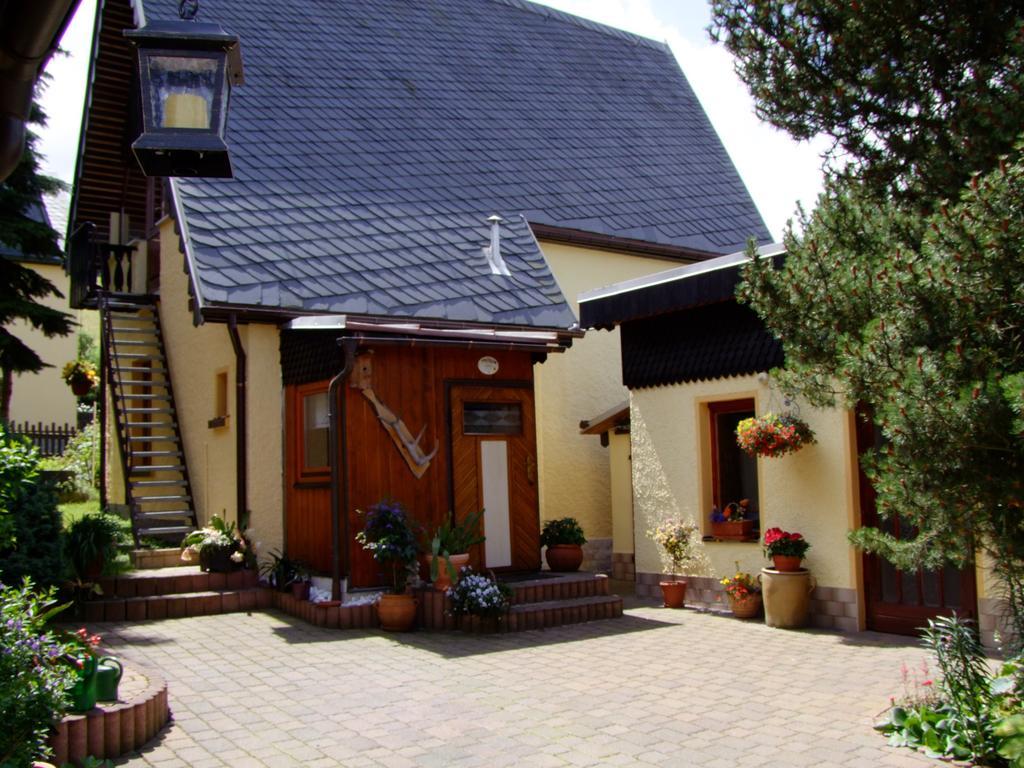 Ferienhaus Erzgebirge "An Der Trebe" Mit Kamin Und Sauna Neuhausen  Rum bild
